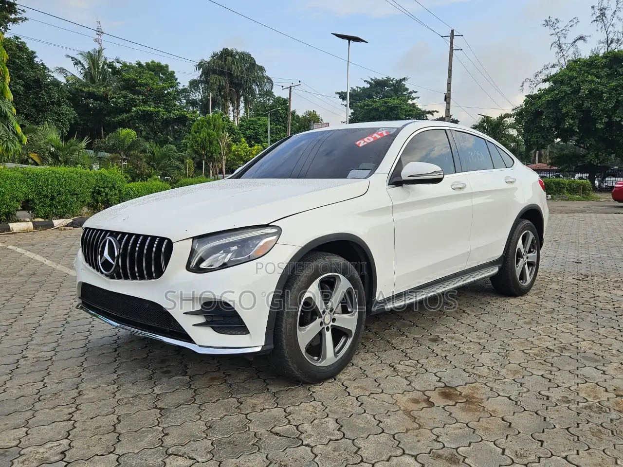 Mercedes-Benz GLC-Class 2017 White
