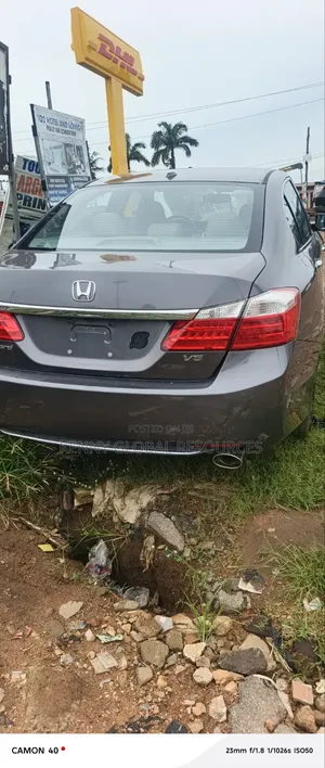 Honda Accord EX-L V-6 4dr Sedan FWD (3.5L 6cyl 6A) 2013 Gray