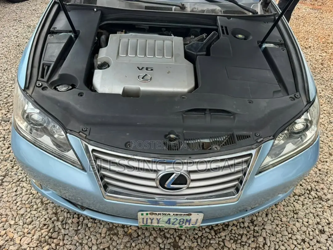 Lexus ES 350 2012 Blue