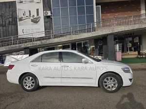 Toyota Camry 2010 White