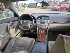 Toyota Camry 2010 White