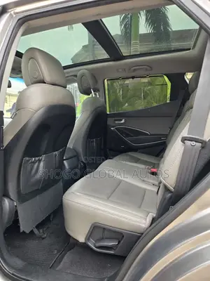 Hyundai Santa Fe SE FWD 2017 Gray
