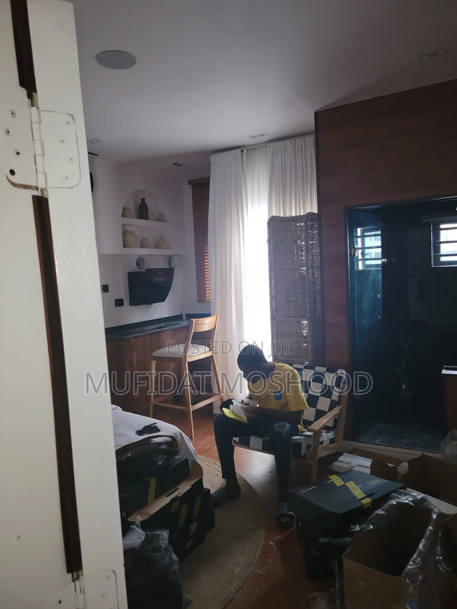Interior Decorator in Lekki