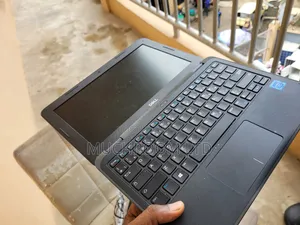 Laptop Dell Latitude 11 3190 4GB Intel Pentium SSD 60GB