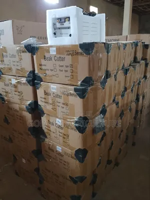 Automatic Beak Cutting Machine With Counter
