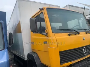 Foreign Used Mercedes Benz 814