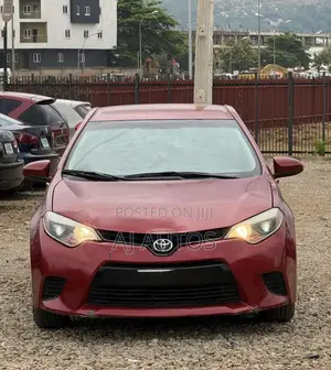 Toyota Corolla 2014 Red