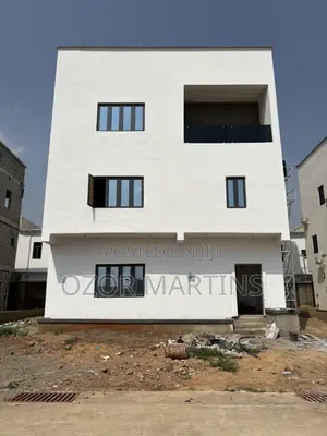 5bdrm Apartment in Kado for sale