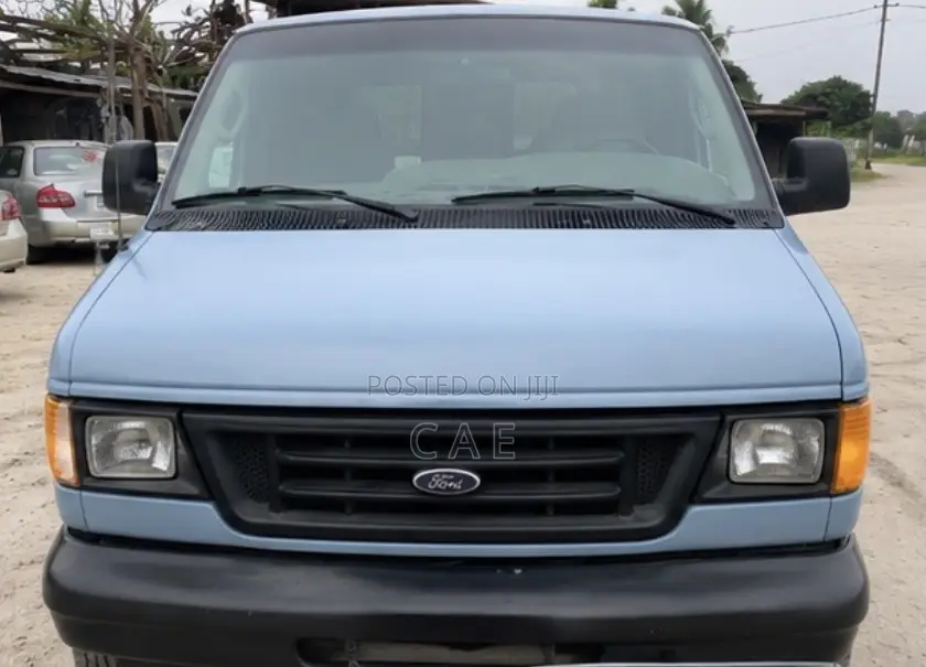 Ford E250 2003 Grey