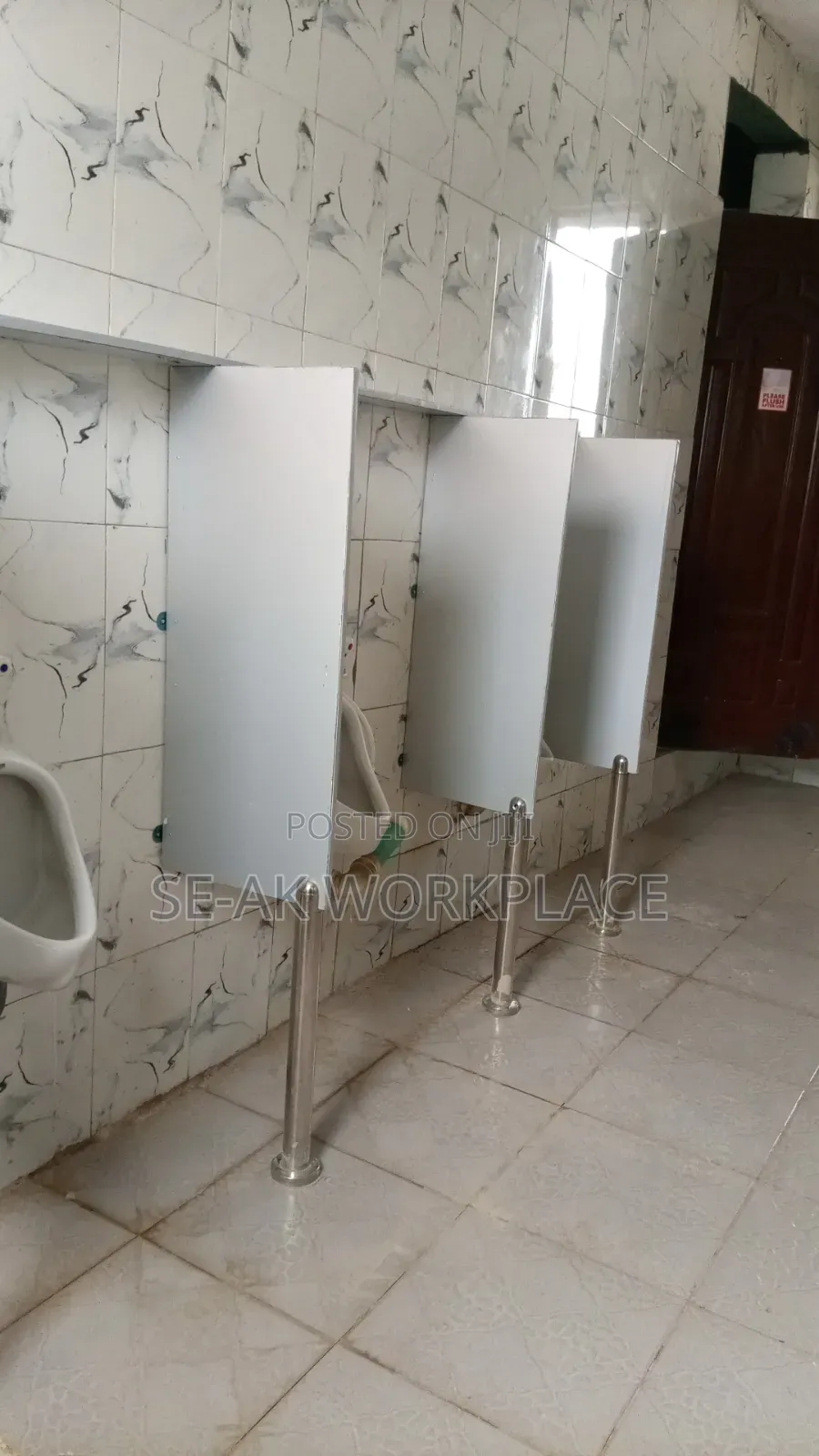 Public Urinary Modest Dividers