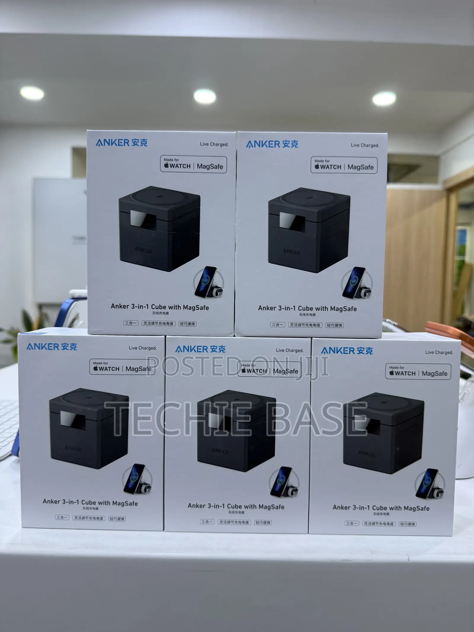 Anker 3-in-1 Cube With Magsafe