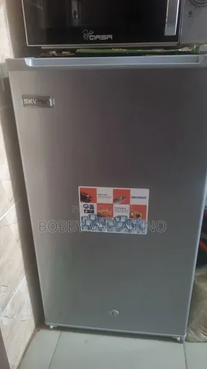 Skyrun Tabletop Fridge