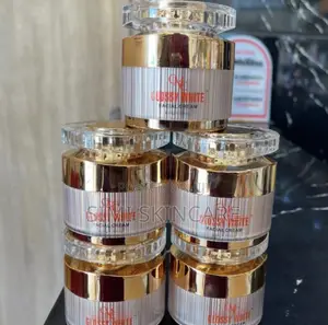 Glossy White Face Cream