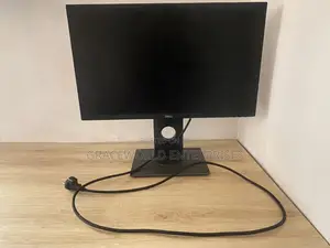 Desktop Computer Dell 16GB Intel Core i3 SSD 512GB
