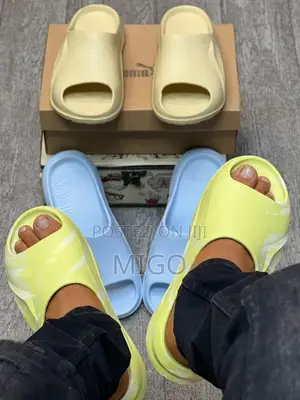 Premium Puma Thick Sole Casual Beach Slides / Slippers