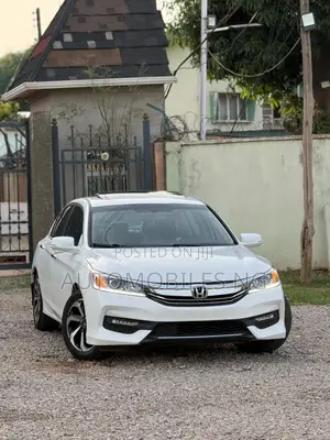 Honda Accord EX-L 4dr Sedan FWD (2.4L 4cyl 2A) 2016 White