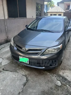Toyota Corolla 2013 Gray