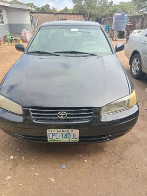 Toyota Camry Automatic 1999 Black