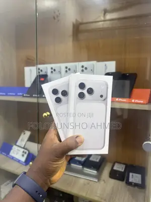 New Apple iPhone 17 Pro Max 256 GB White