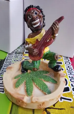 Artistic Ash Tray
