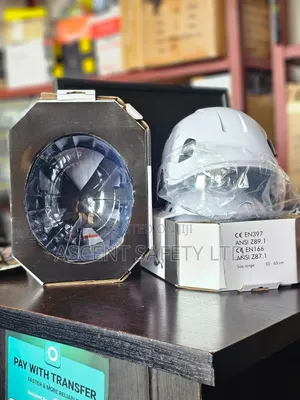 Four Point Climbers Helmet