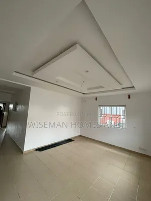 3bdrm Apartment in Monastery Road Shop for rent