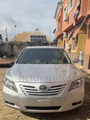 Toyota Camry XLE 4dr Sedan (2.4L 4cyl 5A) 2007 Gray