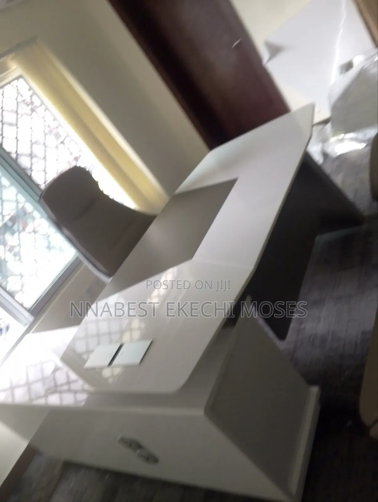 1.8 M Executive Table