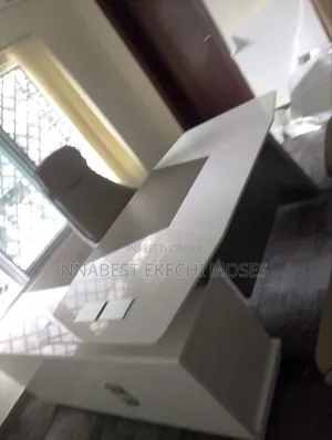 1.8 M Executive Table