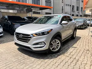 Hyundai Tucson 2017 Silver
