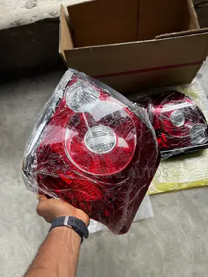 Back Lamp Toyota Avensis 2006 Model