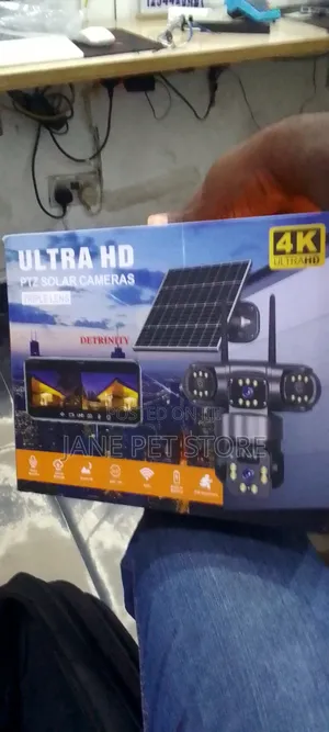  Ultra Hd Smart Solar Triple Lens PTZ Solar Camera