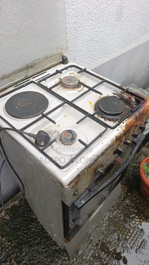 Used/Standing Gas Cooker