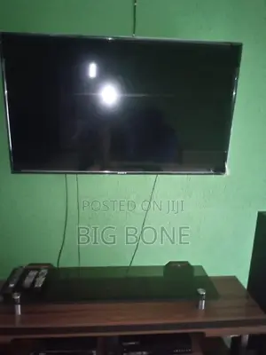 Slightly Uses 58 Inch Tv