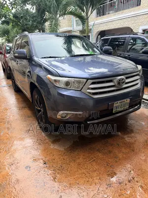 Toyota Highlander Limited 2010 Blue