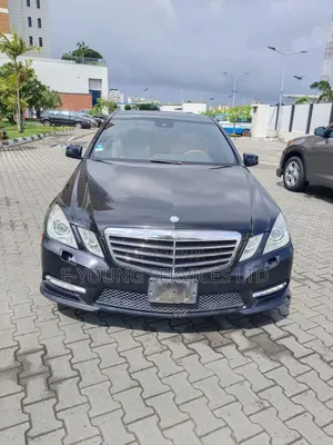 Mercedes-Benz E350 2012 Black
