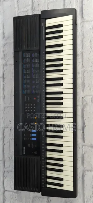 Neat Working Casio Keyboard Piano With Transpose and Adapter