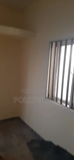 1bdrm Apartment in Newtown Estate, Ogombo for rent