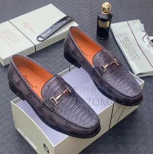 Ash Color Classic Italian Shoe