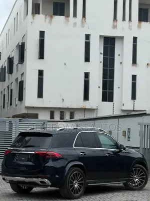 Mercedes-Benz GLE-Class 2020 Blue