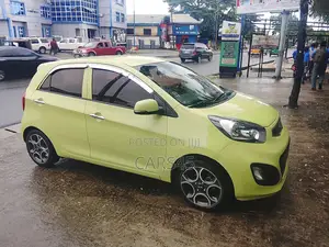Kia Morning 2012 Green