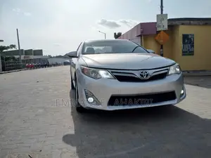 Toyota Camry 2013 Silver