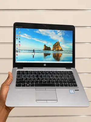 Laptop HP EliteBook 820 G4 8GB Intel Core i5 SSD 256GB