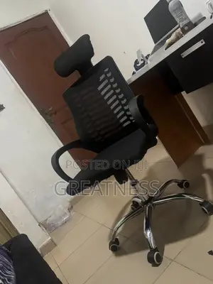 Office Chair With Headrest