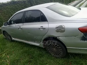 Toyota Corolla 2010 Gray