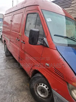 Mercedes-Benz Sprinter 2005 Red