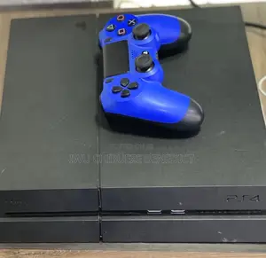 Play Station 4 Fat