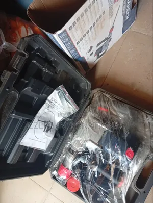 1000 Watts Rotary Hammer Drill (Maxmech)