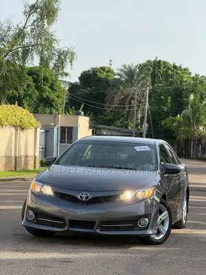 Toyota Camry 2012 Gray