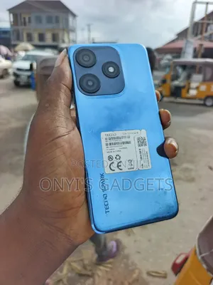 Tecno Spark 10C 128 GB Blue